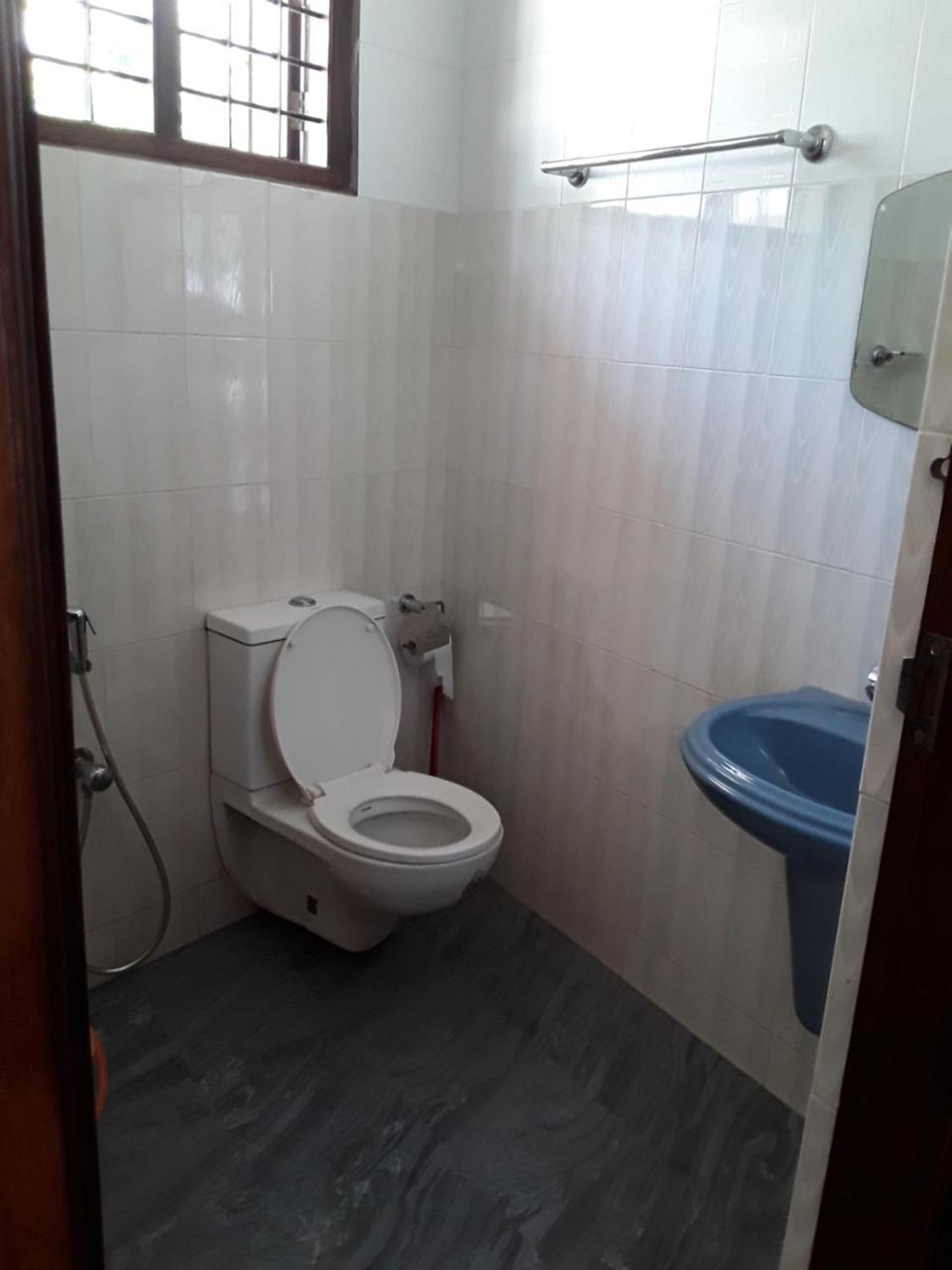 Moksha Homestay Thiruvananthapuram Ngoại thất bức ảnh